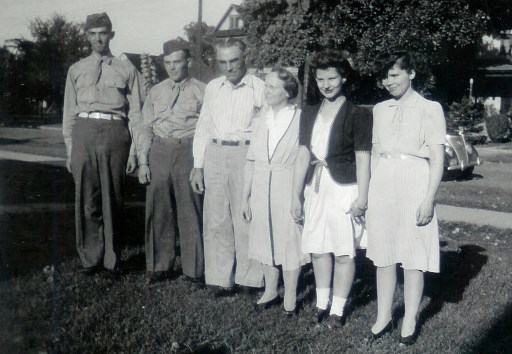 #384=Slettens and children in Albert Lea, MN; circa 1943