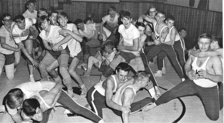 #676 khs wrestling 2 001