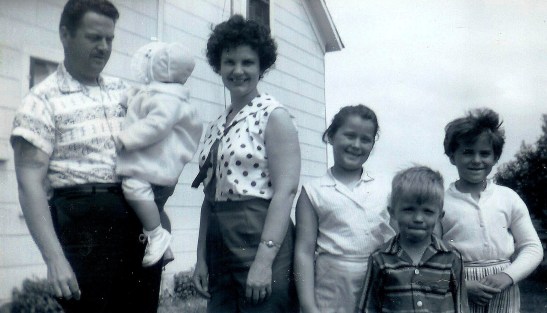 #104=Elliott with Gene Smith family at our farm; 1962 maybe
