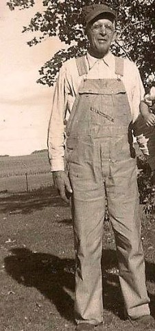 #896.1 Edwin Noorlun circa 1953