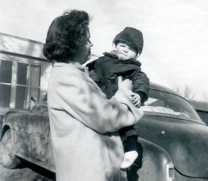 #142=Clarice&Elliott at Heitzegs; circa March 1955