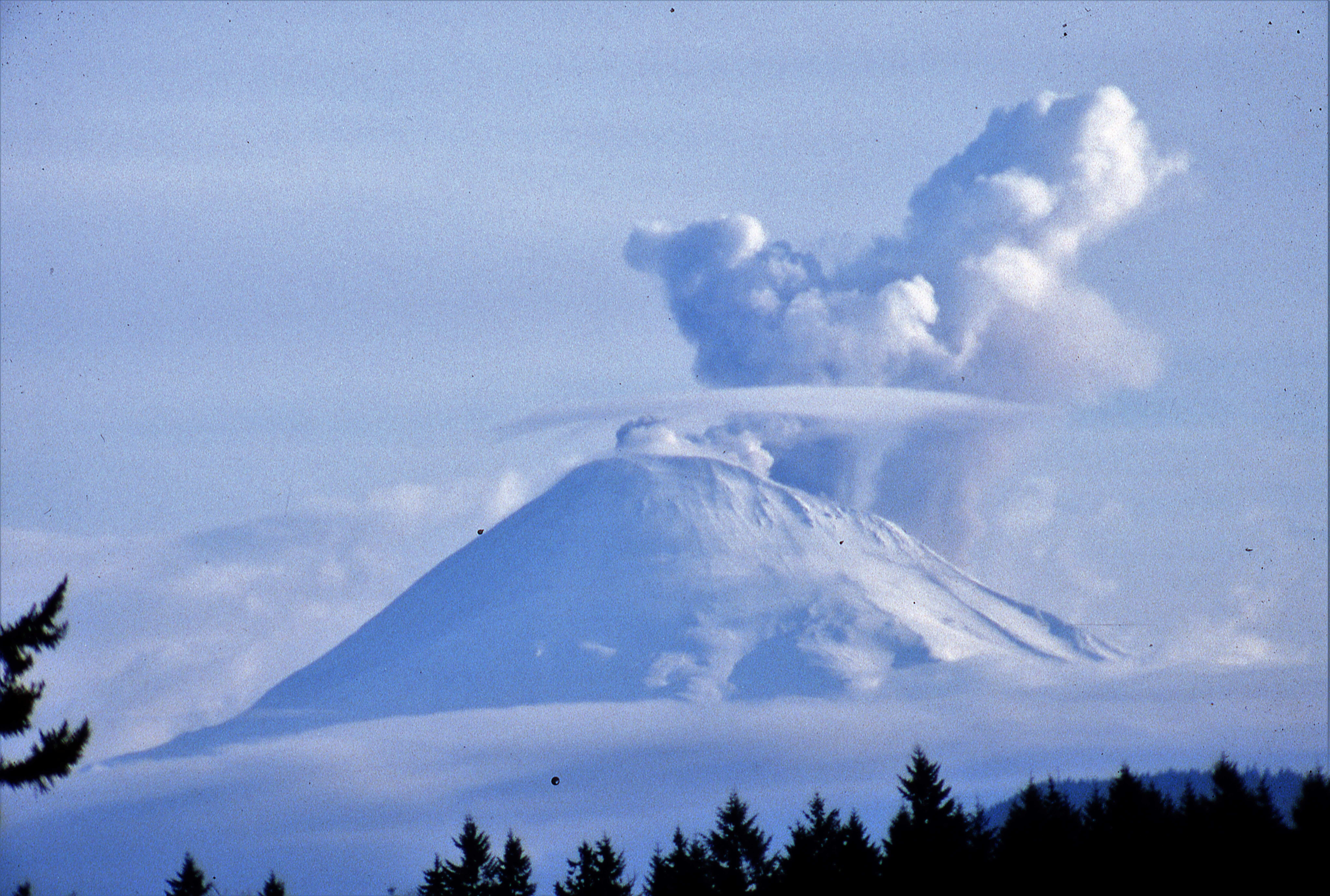 S23 Mt. St. Helens 1980.4.1