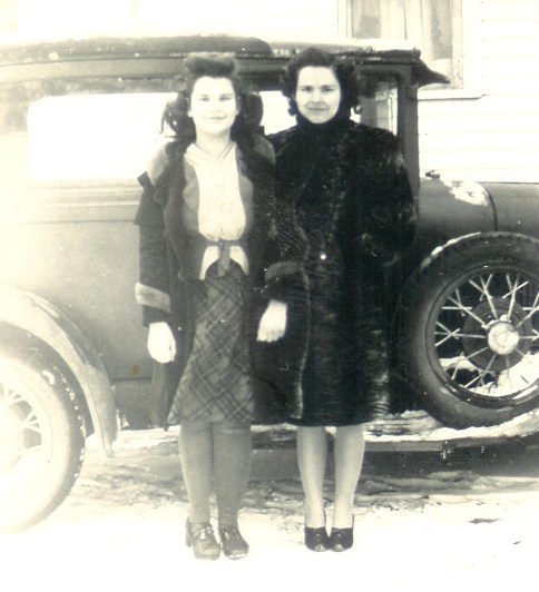 #352=Bev&amp;Clarice S.by Del's Model A; Winter 1940