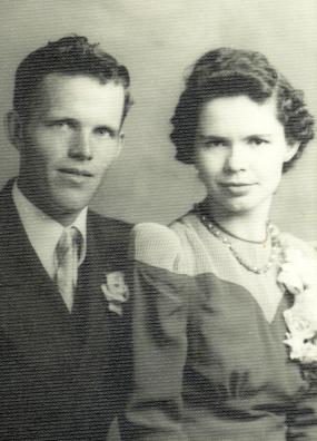 #21.1=Russell &amp; Clarice Noorlun(Wedding Day, June 21st, '41)