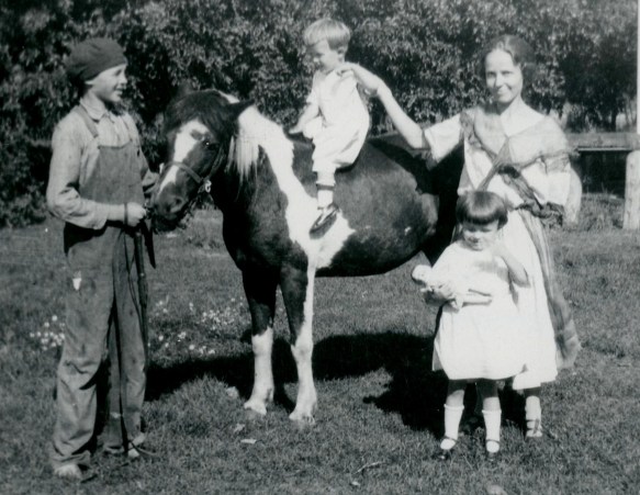 NS#18=Bob S. on horse, circa 1925